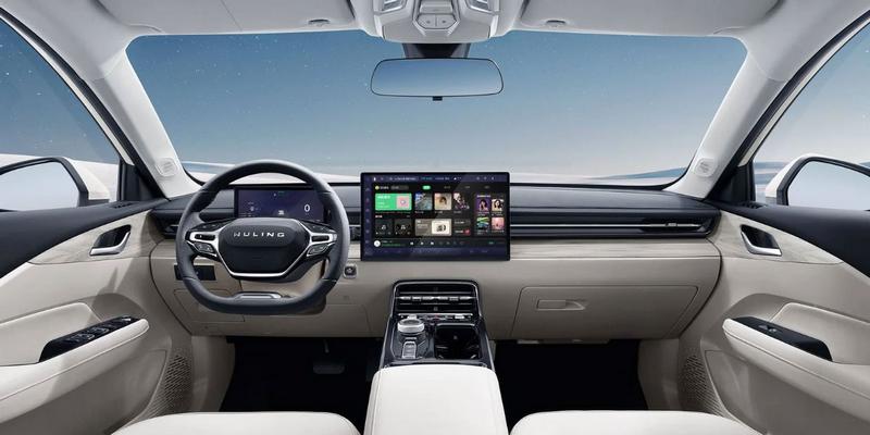 WULING STARLIGHT 730: Interieur