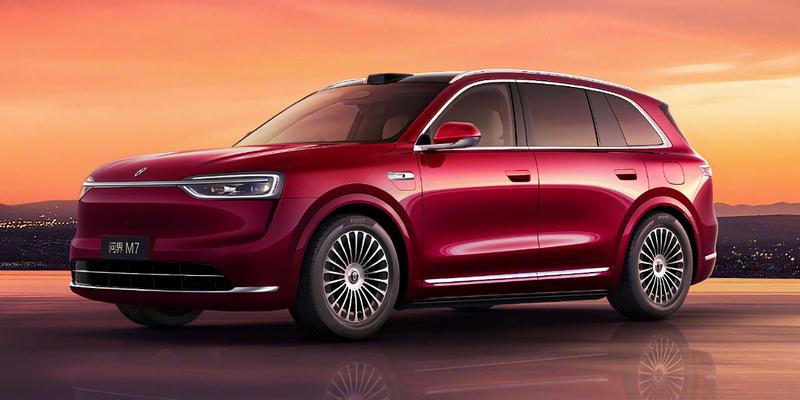 Huawei Aito M7 : Ansicht von links