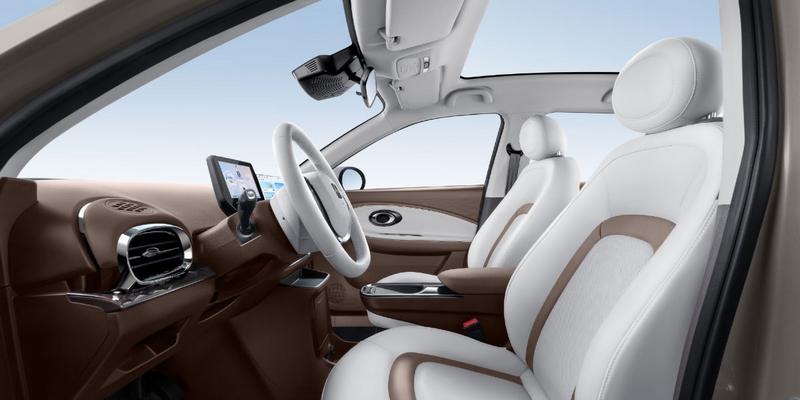 JAC E30X: Innenraum und Infotainment