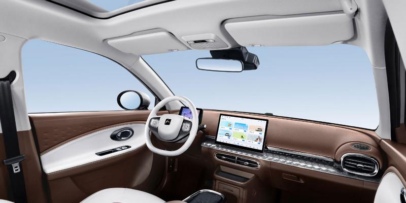 JAC E30X: Innenraum und Infotainment