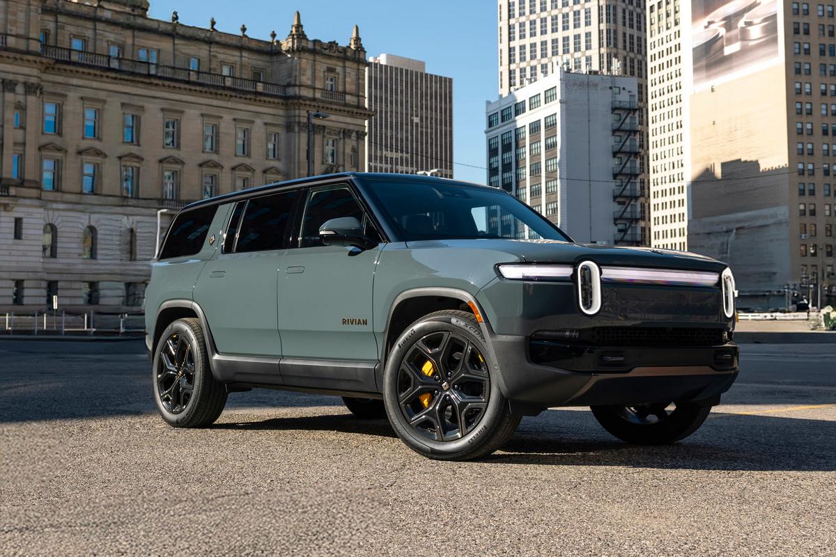 RIVIAN R1S: Exterieur