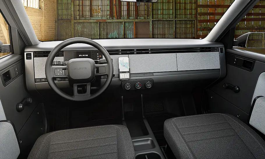 Slate Truck: Innenraum & Funktionalität