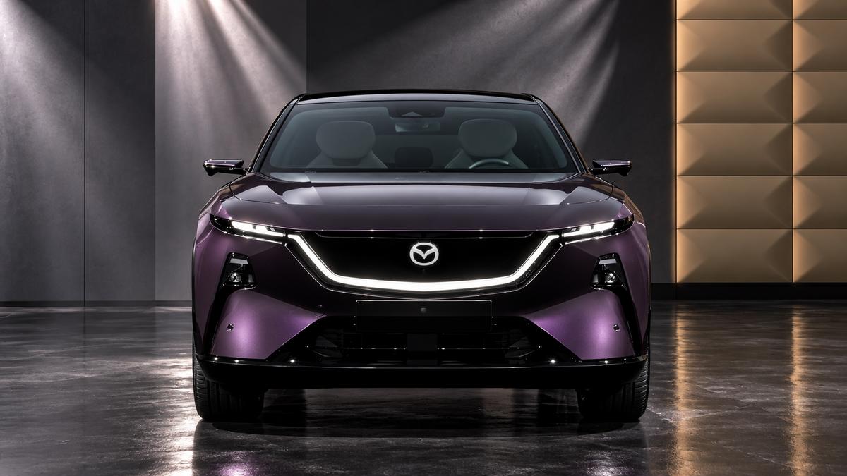 Mazda CX-6e: Vorderansicht