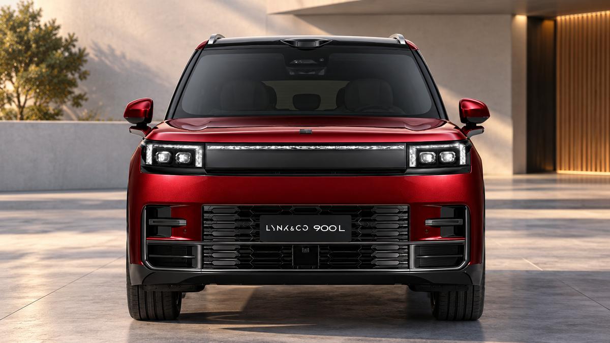 Lynk &amp; Co 900L: Vorderansicht